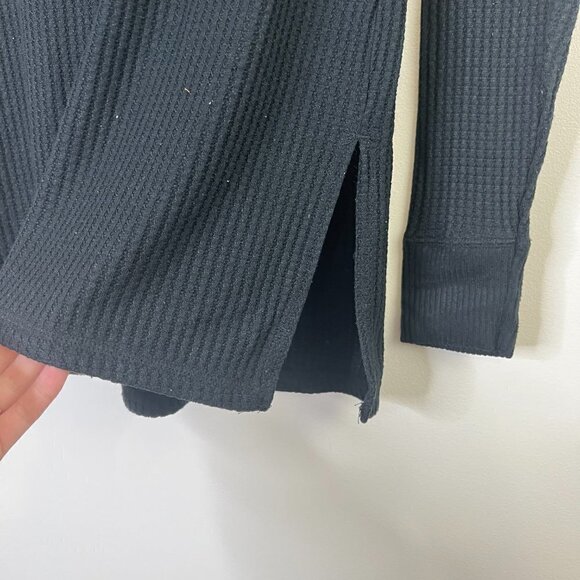 Abercrombie & Fitch BUNDLE of TWO Waffle Knit Shirts - Button Front & Crewneck - Picture 9 of 14